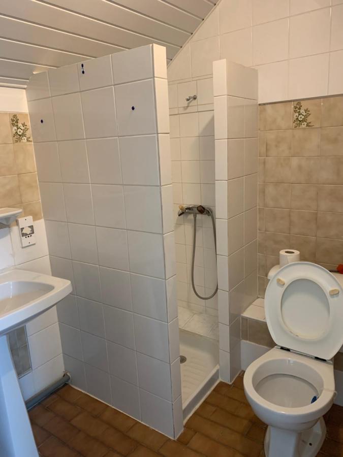 Hotel Le Cosy Pont-de-Chéruy 외부 사진