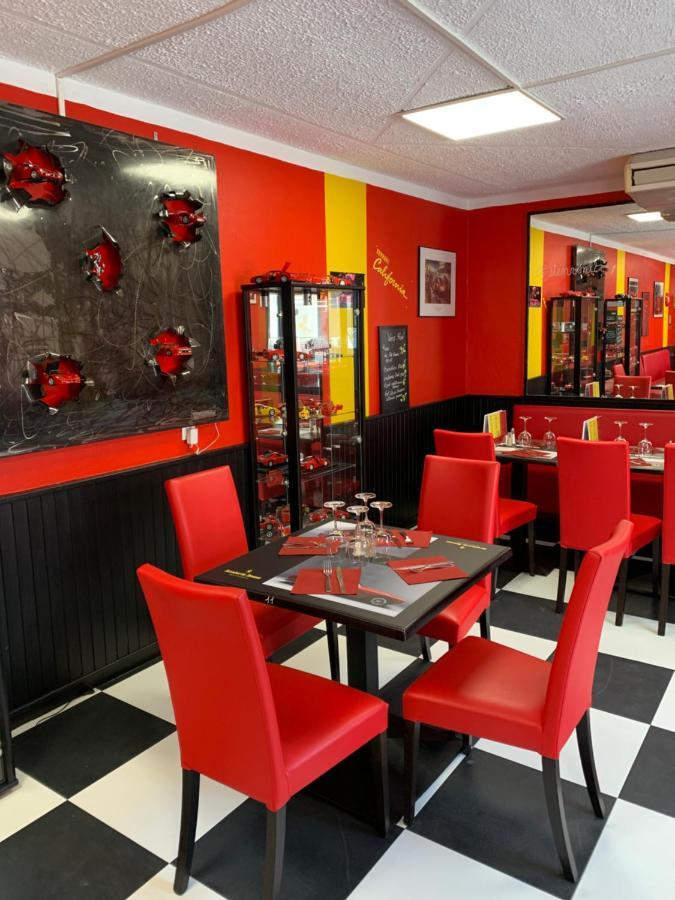 Hotel Le Cosy Pont-de-Chéruy 외부 사진