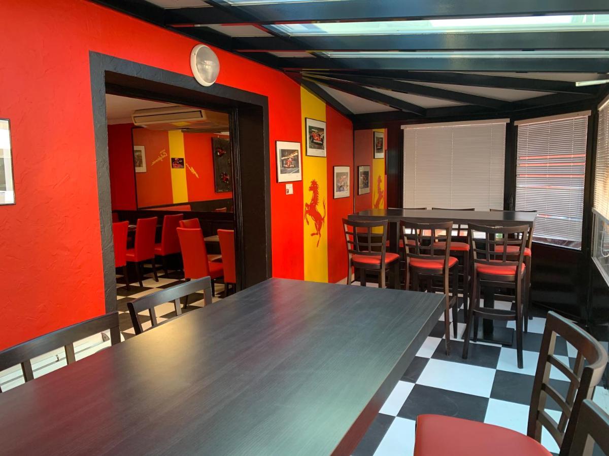 Hotel Le Cosy Pont-de-Chéruy 외부 사진